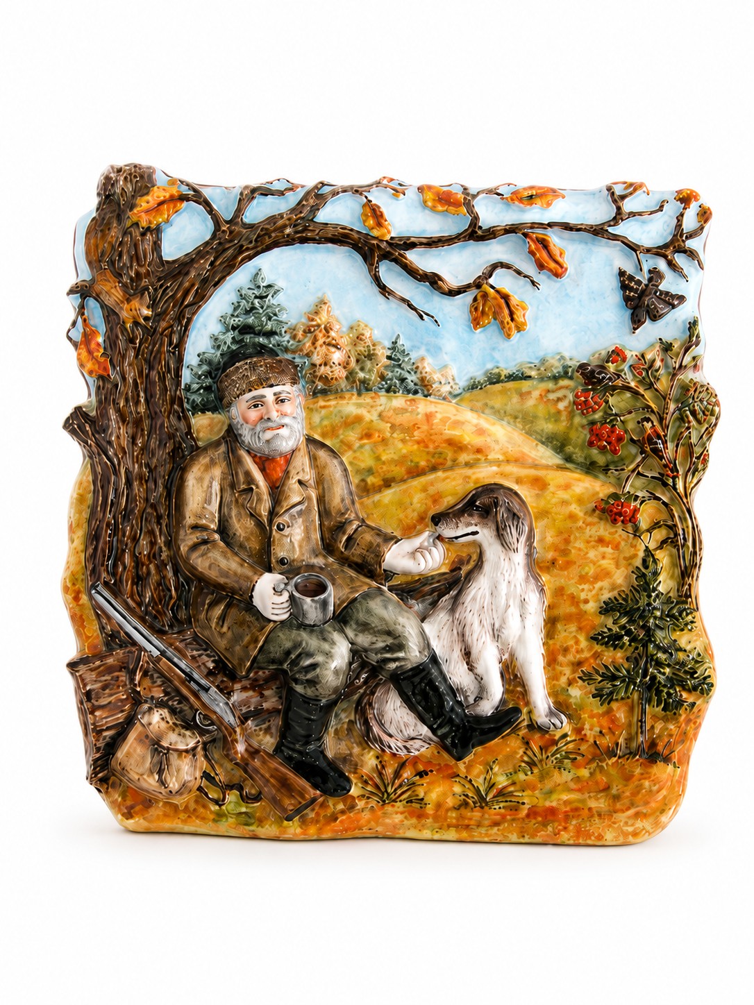 Плакетка «Рельеф Охотник на привале» Майолика. 195 x 200 мм.