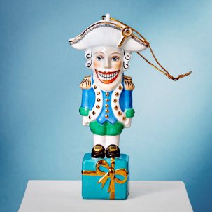 Цена за одну ёлочную игрушку: 9196 рублей https://ifarfor.ru/shop/christmas/xmnut Указанные цены актуальны на дату публи