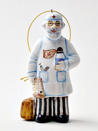 Елочная игрушка «Айболит» Форма: Айболит. Майолика. 55 x 115 мм.