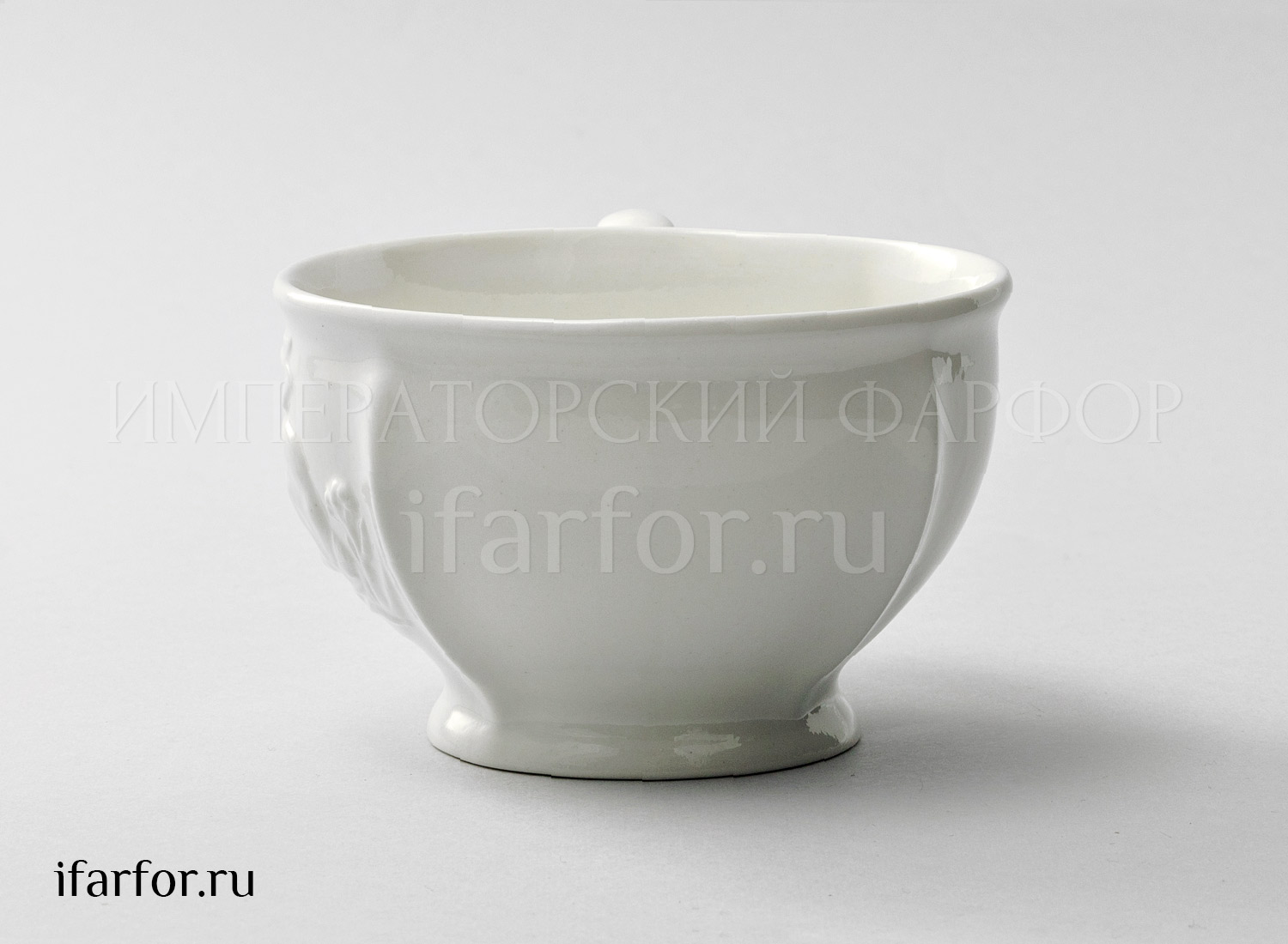 Чашка чайная «Рельеф Охотничий Ivory» Фарфор. 300 мл.