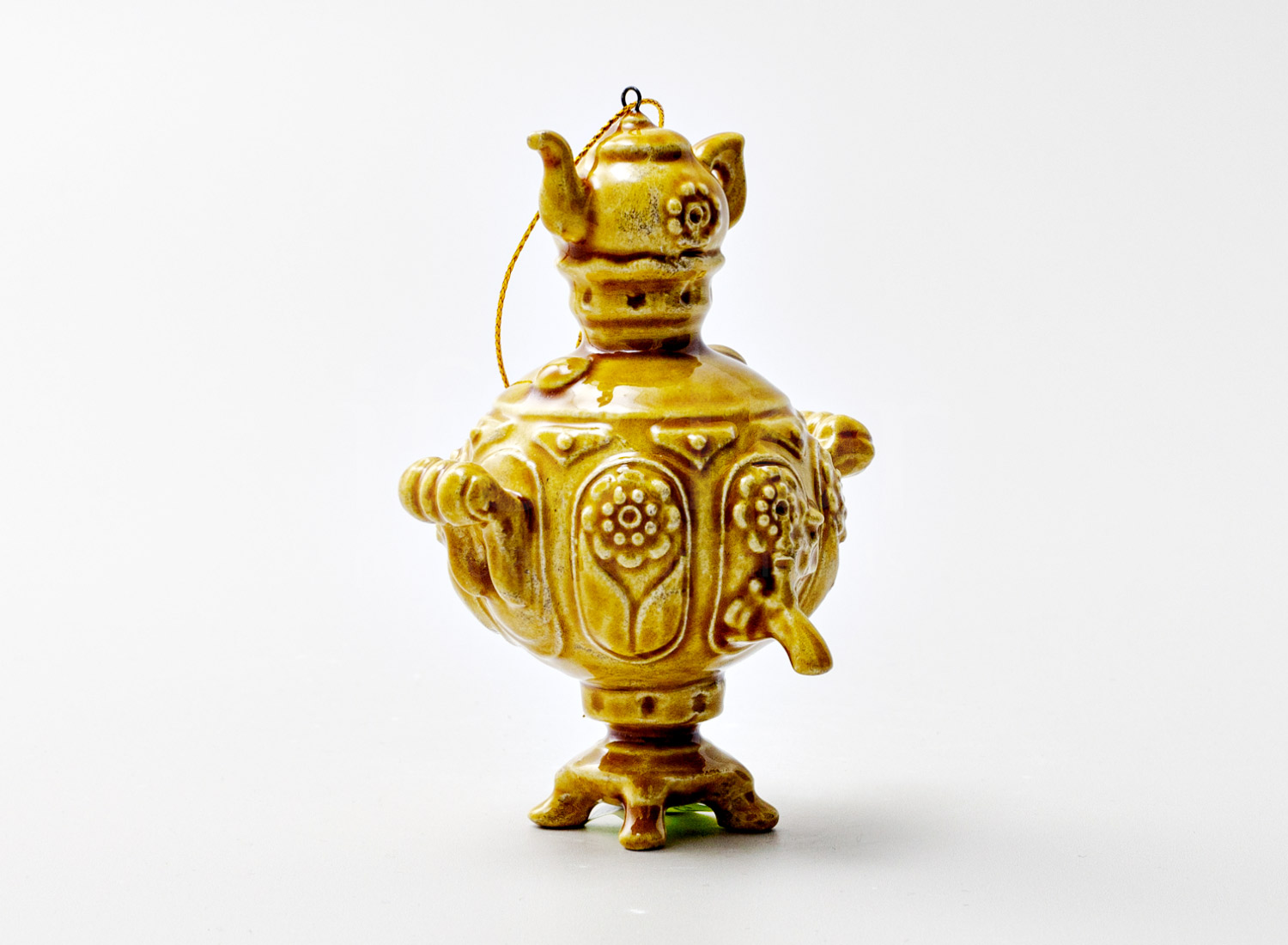Елочная игрушка «Самовар» Форма: Самовар. Майолика. 65 x 80 x 105 мм.