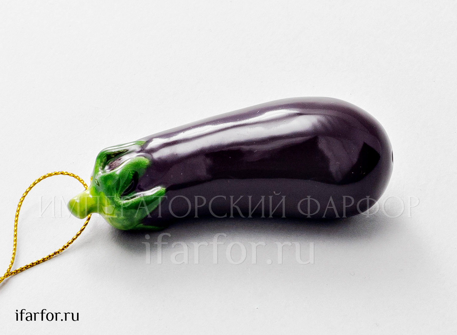 Елочная игрушка «Баклажан мини» Форма: Баклажан мини. Майолика. 30 x 80 мм.