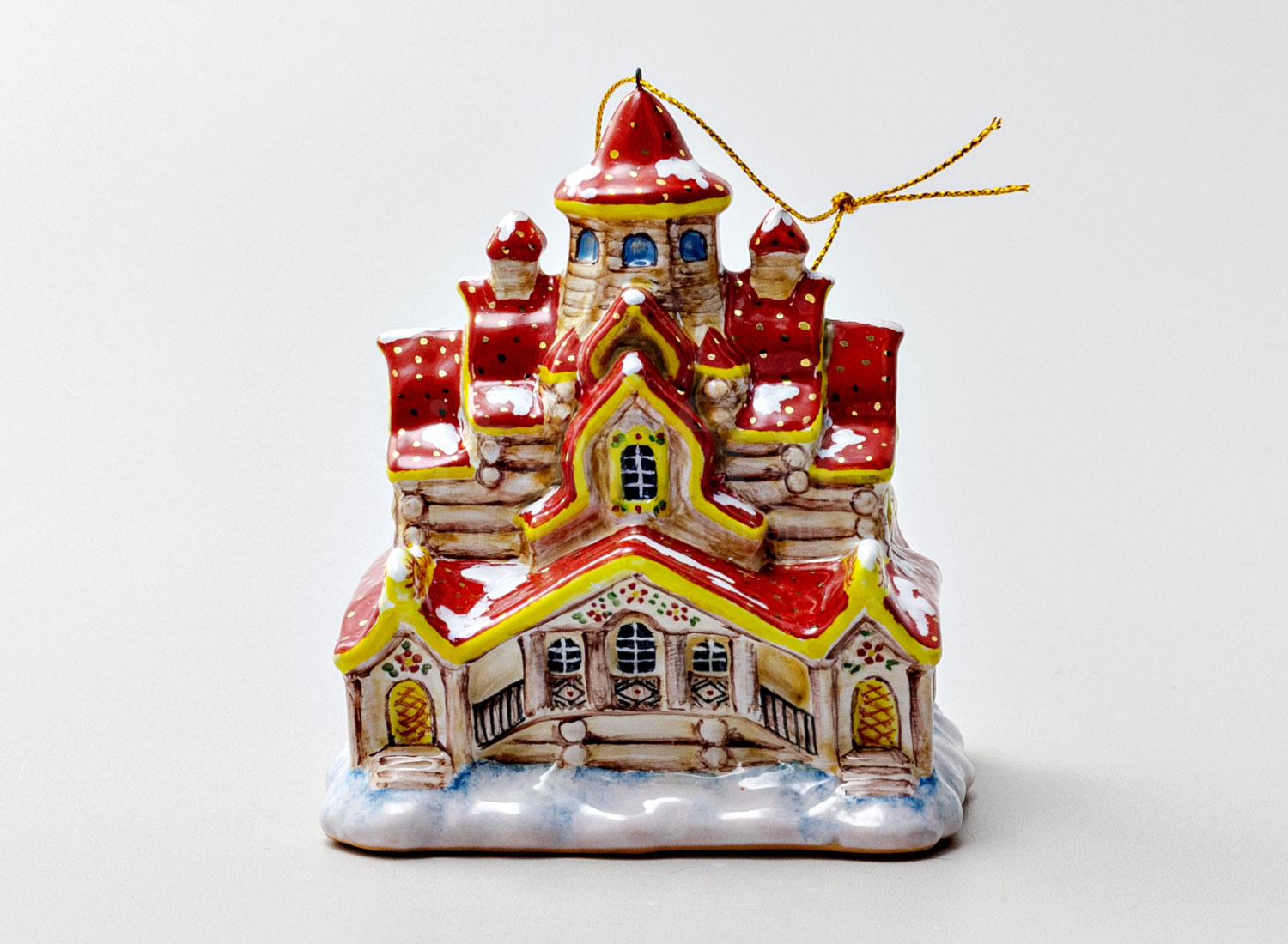 Елочная игрушка «Домик Деда Мороза» Форма: Домик Деда Мороза. Майолика. 95 x 110 мм.