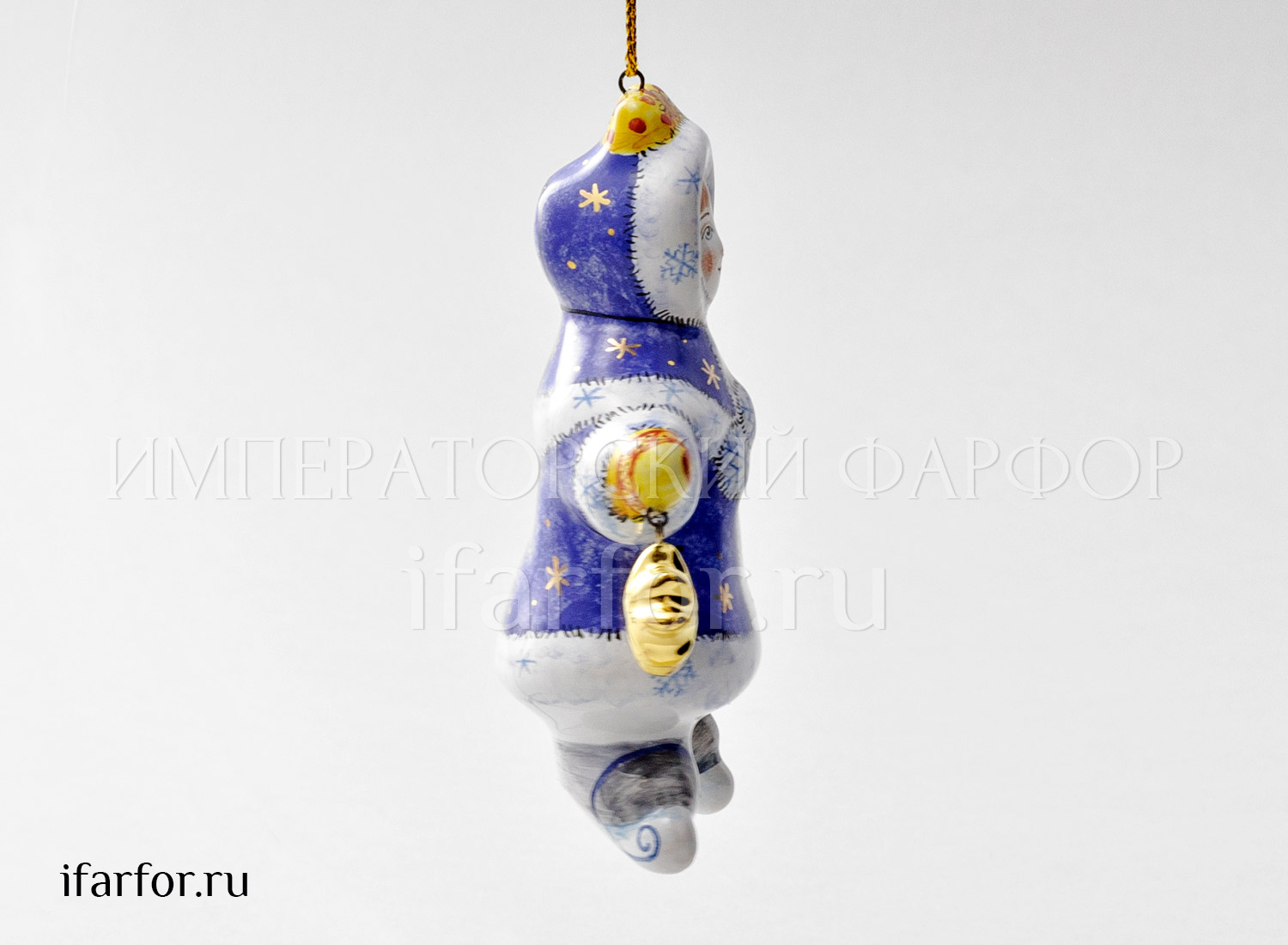 Елочная игрушка «Фигуристка» Форма: Фигуристка. Майолика. 37 x 70 x 102 мм.