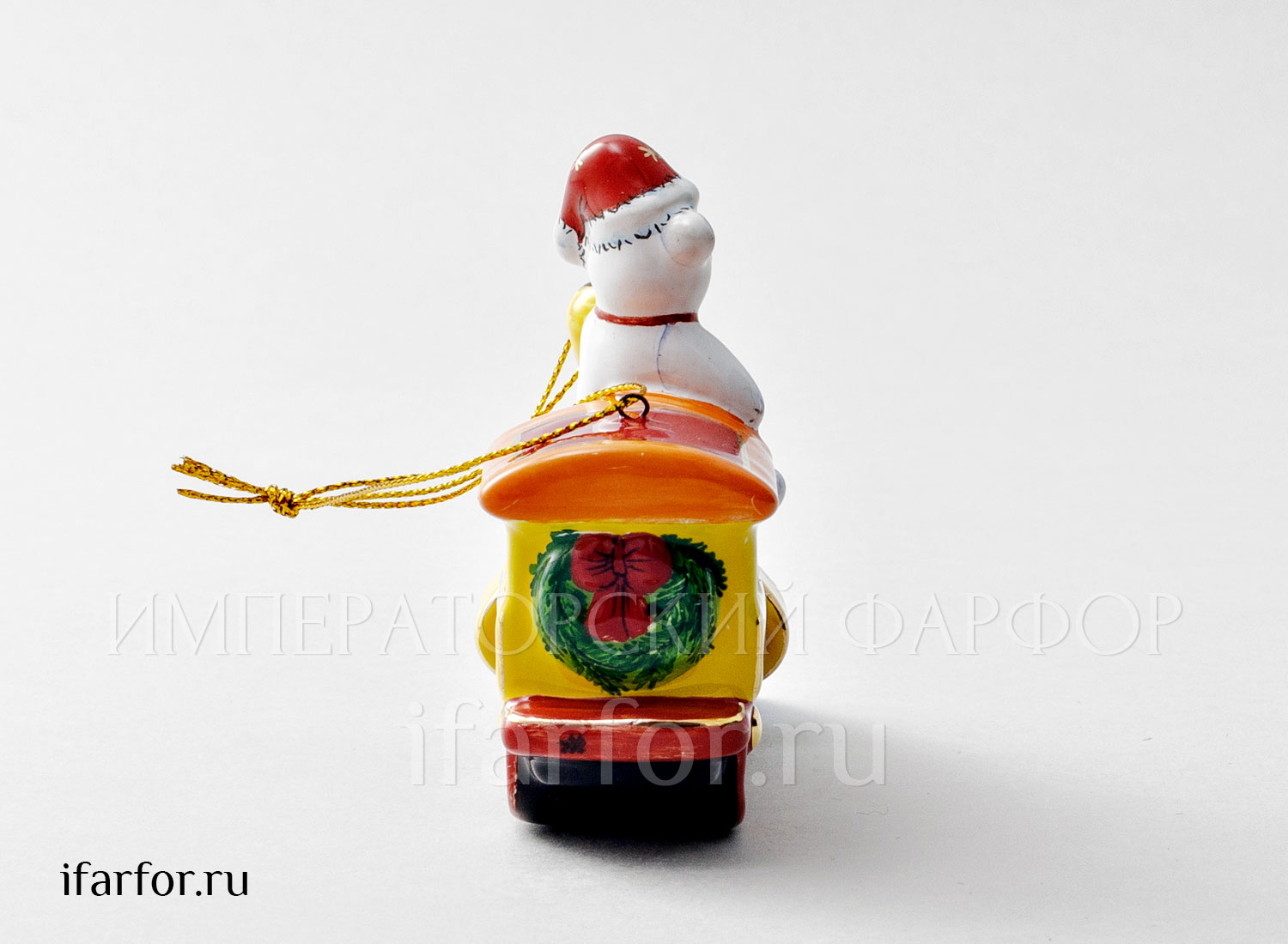 Елочная игрушка «Паровозик с мишкой» Форма: Паровозик с мишкой. Майолика. 114 x 38 x 90 мм.