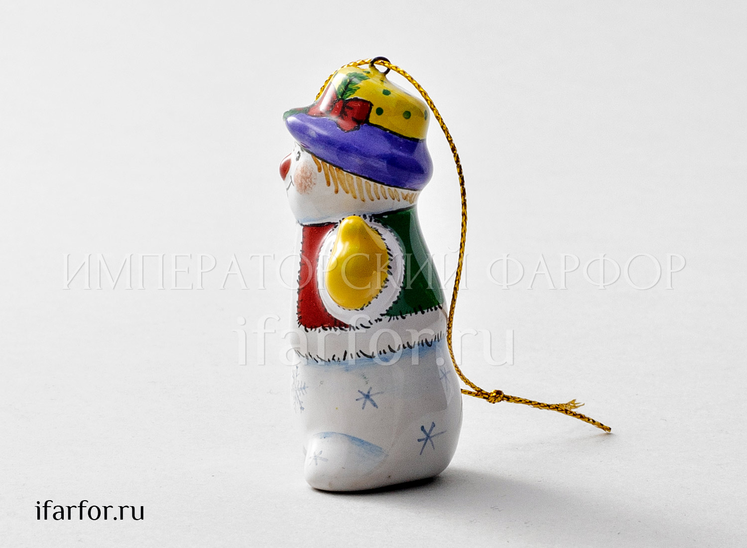 Елочная игрушка «Снеговик в шляпе» Форма: Снеговик в шляпе. Майолика. 40 x 50 x 76 мм.