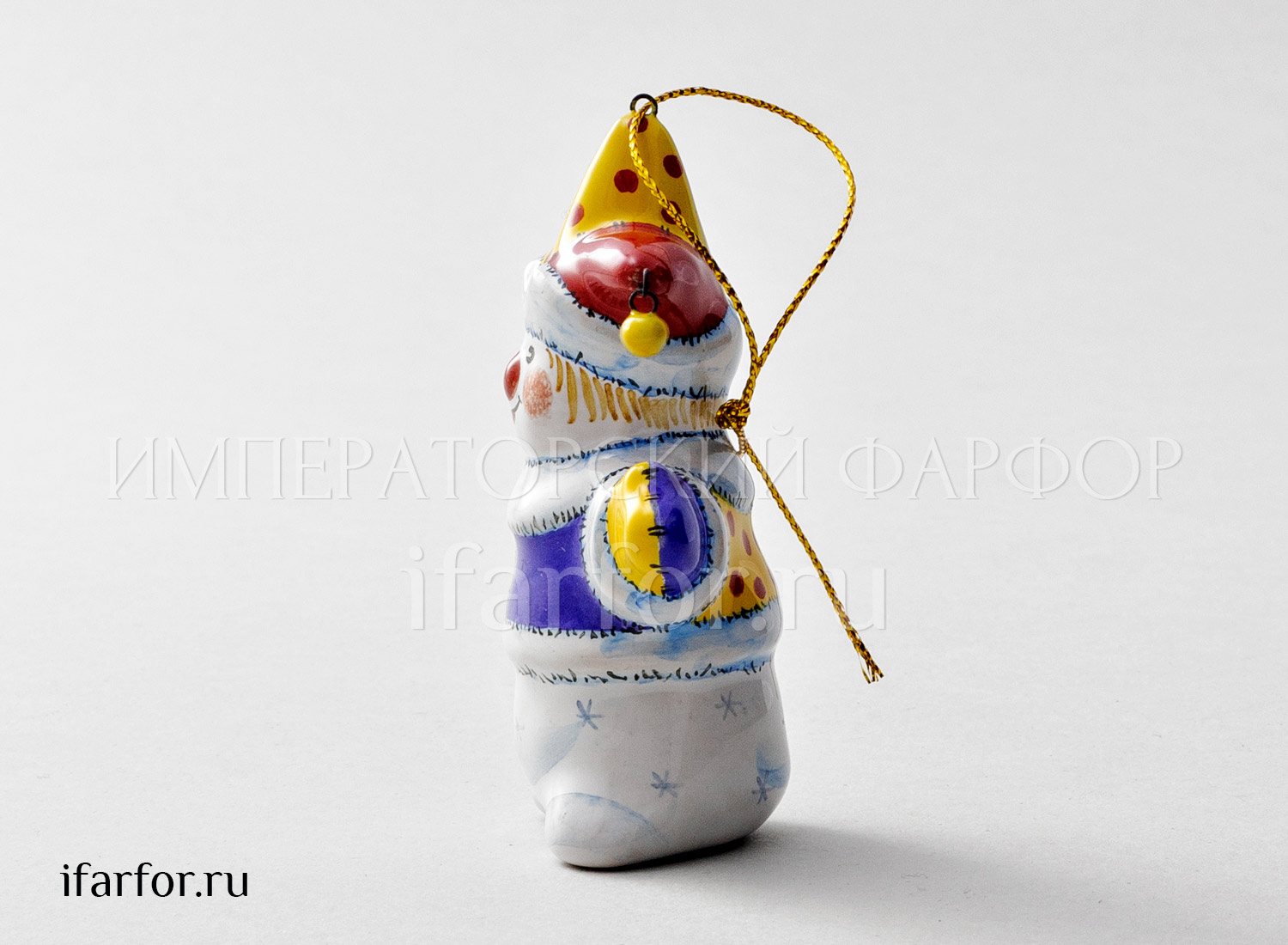 Елочная игрушка «Снеговик-скоморох» Форма: Снеговик-скоморох. Майолика. 35 x 60 x 86 мм.