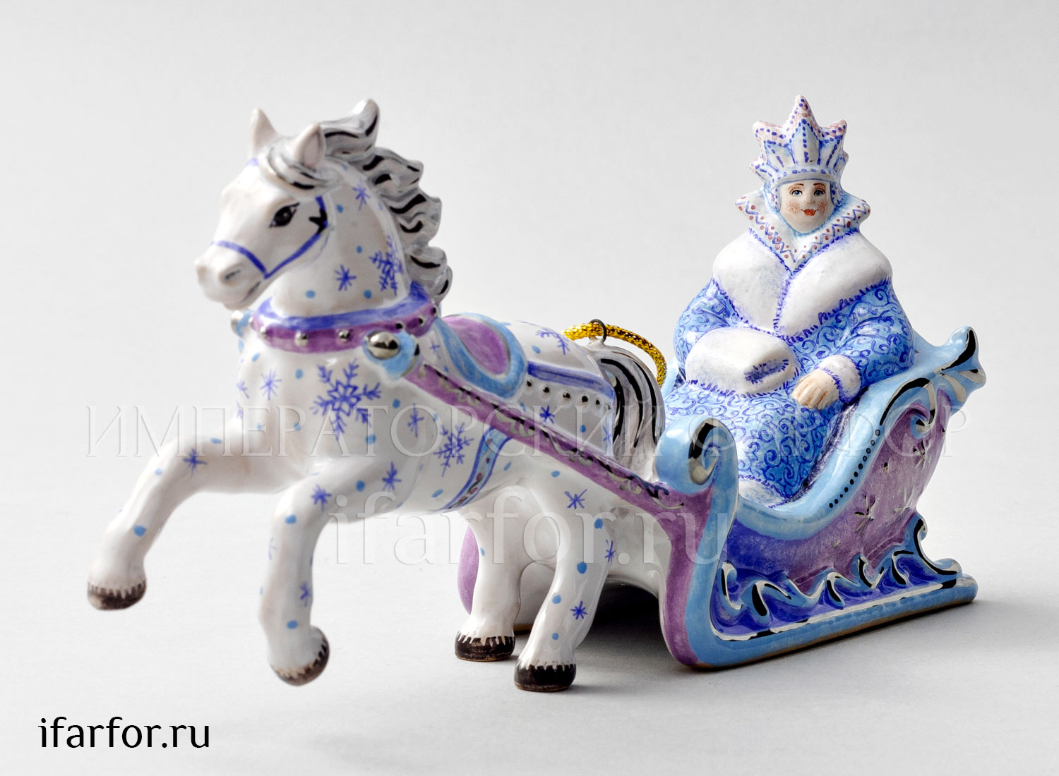 Елочная игрушка «Снежная королева» Форма: Снежная королева. Майолика. 200 x 90 мм.