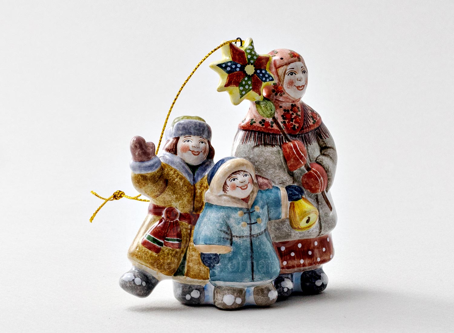 Елочная игрушка «Колядки» Форма: Колядки. Майолика. 80 x 85 мм.