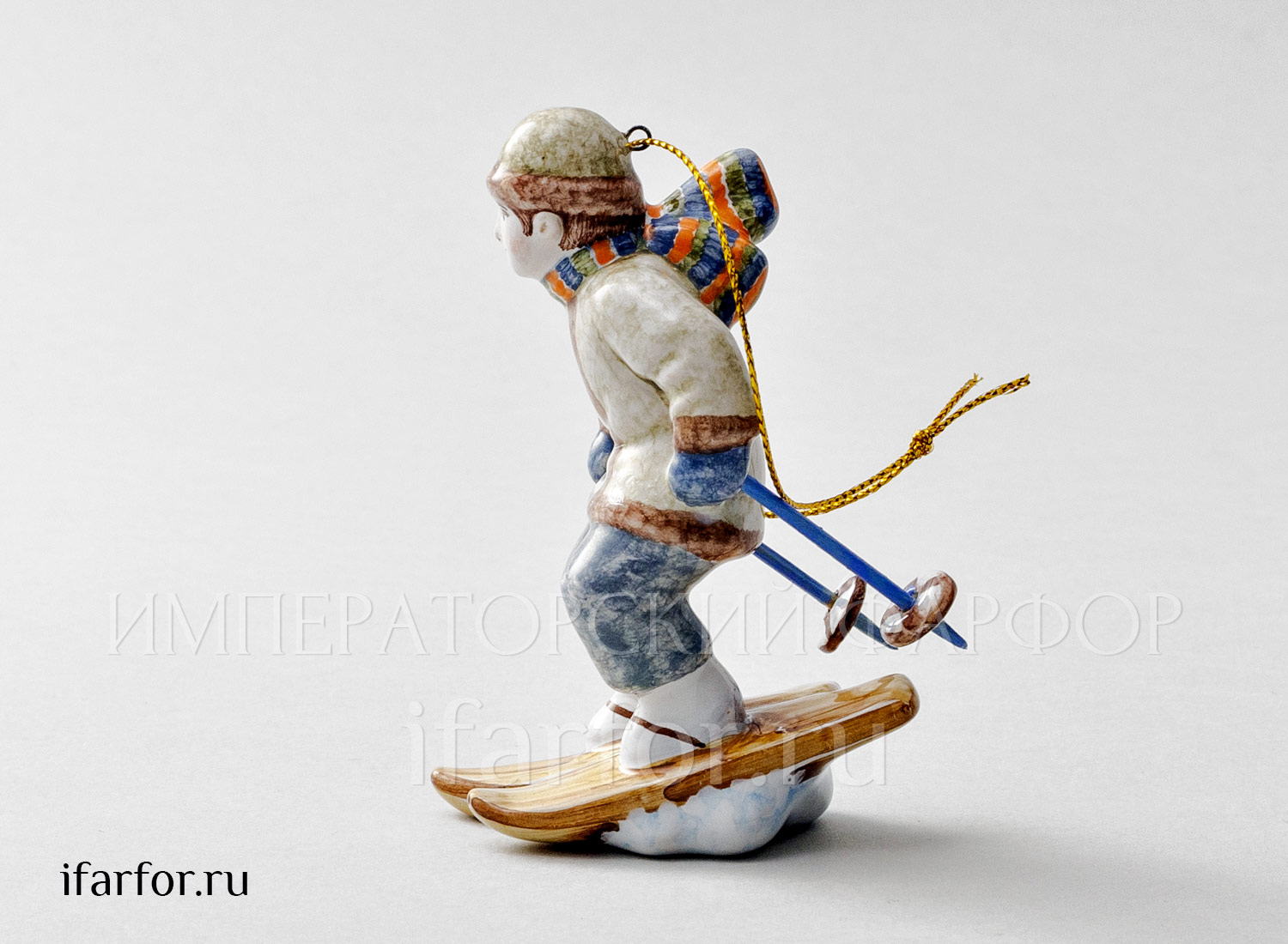 Елочная игрушка «Маленький лыжник» Форма: Маленький лыжник. Майолика. 40 x 100 мм.