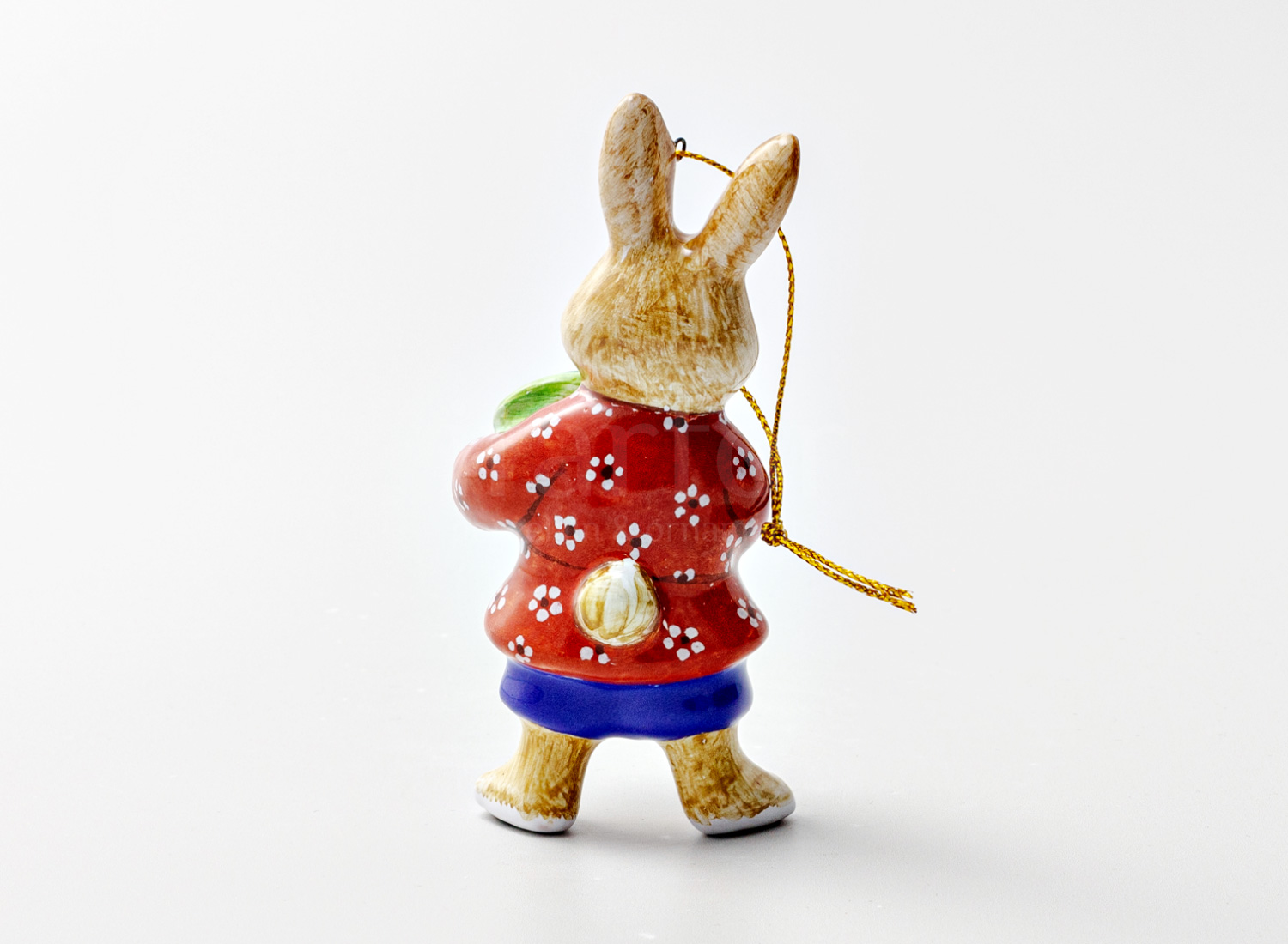 Елочная игрушка «Заяц с капустой» Форма: Заяц с капустой. Майолика. 45 x 45 x 105 мм.