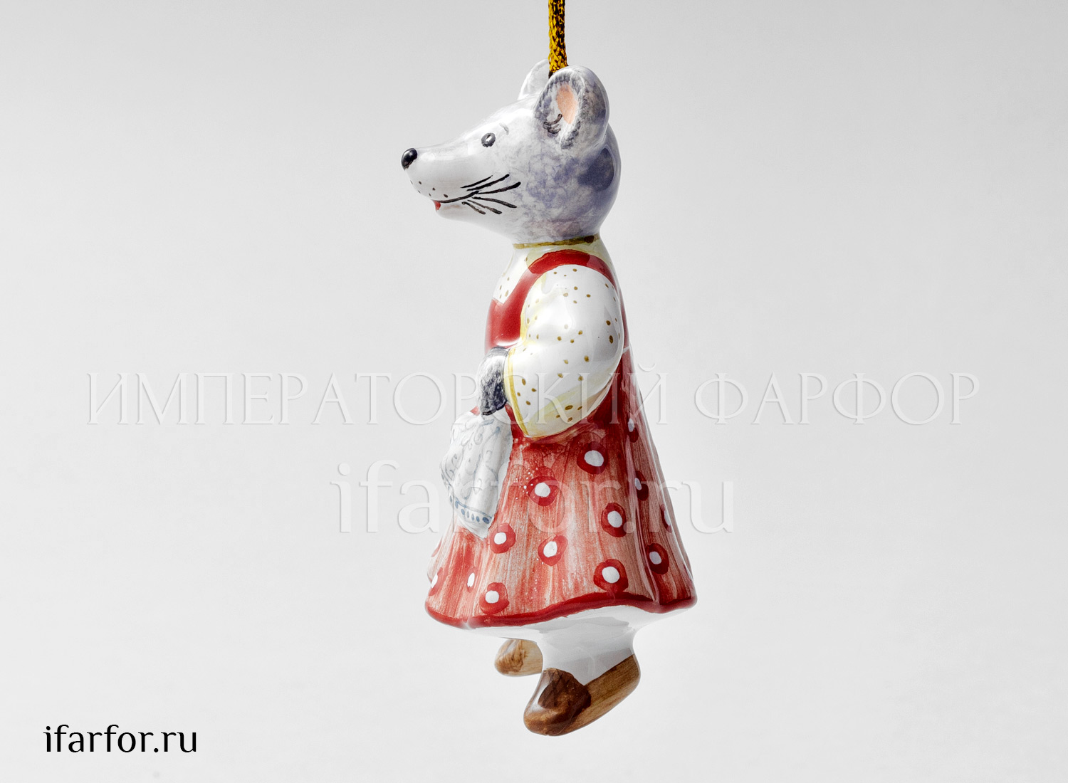 Елочная игрушка «Мышь в сарафане» Форма: Мышь в сарафане. Майолика. 40 x 90 мм.