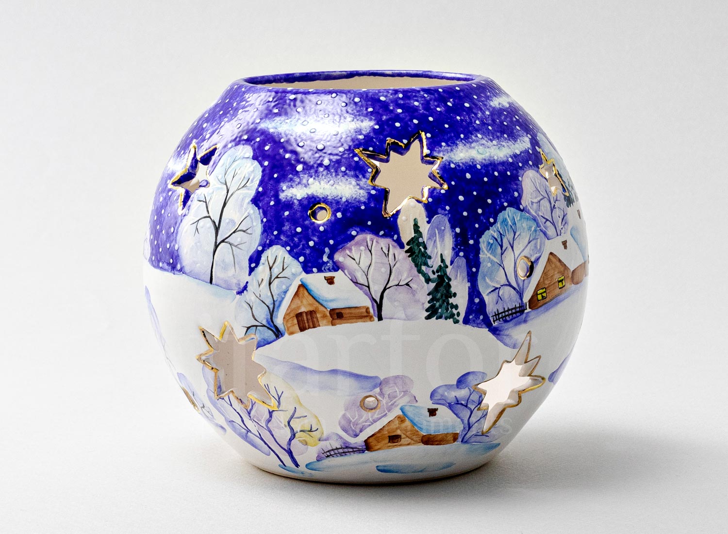 Подсвечник «Зима» Форма: Шар. Майолика. 140 x 130 мм.