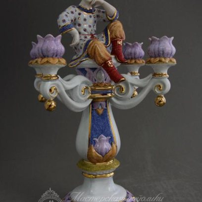 Подсвечник «Со скоморохом» Майолика. 390 x 220 мм.